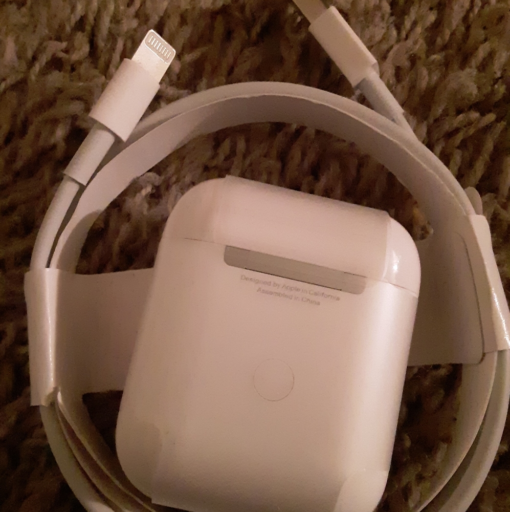 Apple airpods generation 2